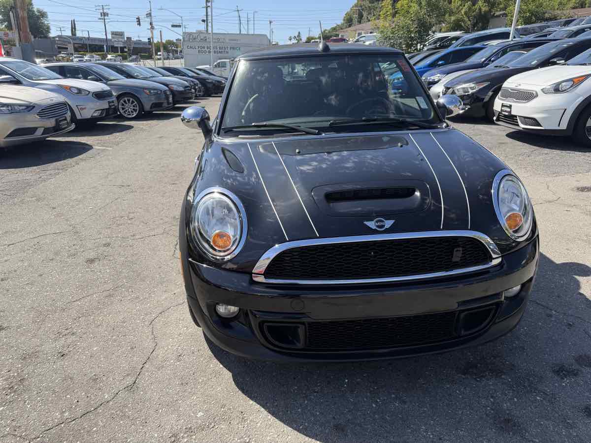 Used 2013 MINI Cooper S FWD image 25