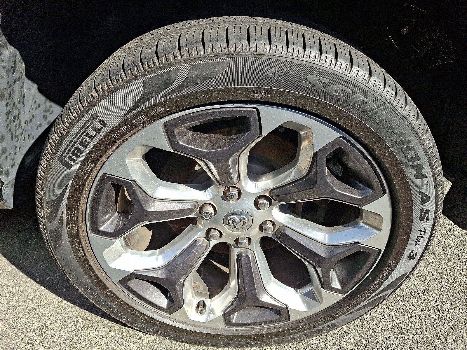 Used 2019 RAM 1500 Limited image 7