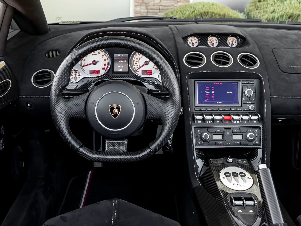Used 2012 Lamborghini Gallardo LP 570-4 Performante AWD/4WD image 25