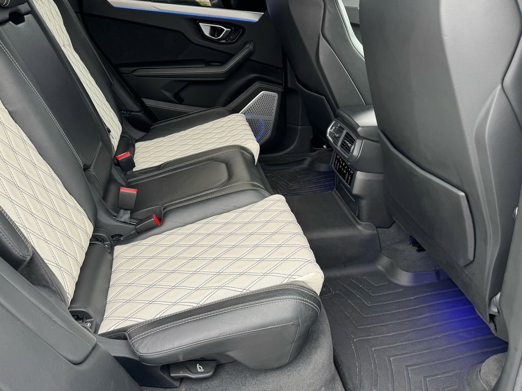 Used 2019 Lamborghini Urus AWD/4WD image 55