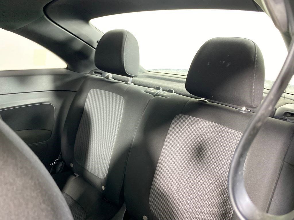 Used 2017 Volkswagen Beetle 1.8T image 9