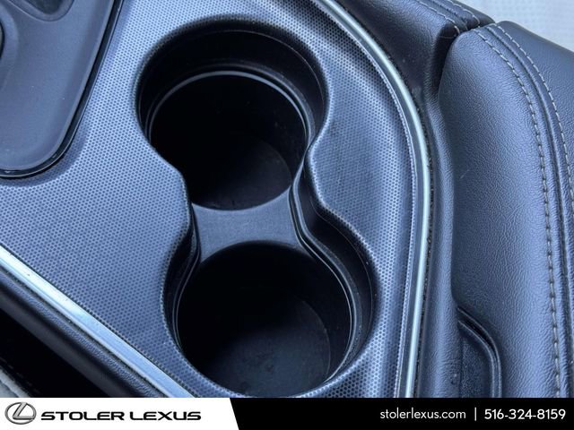 Used 2016 Dodge Challenger R/T Scat Pack w/ Leather Interior Group image 31