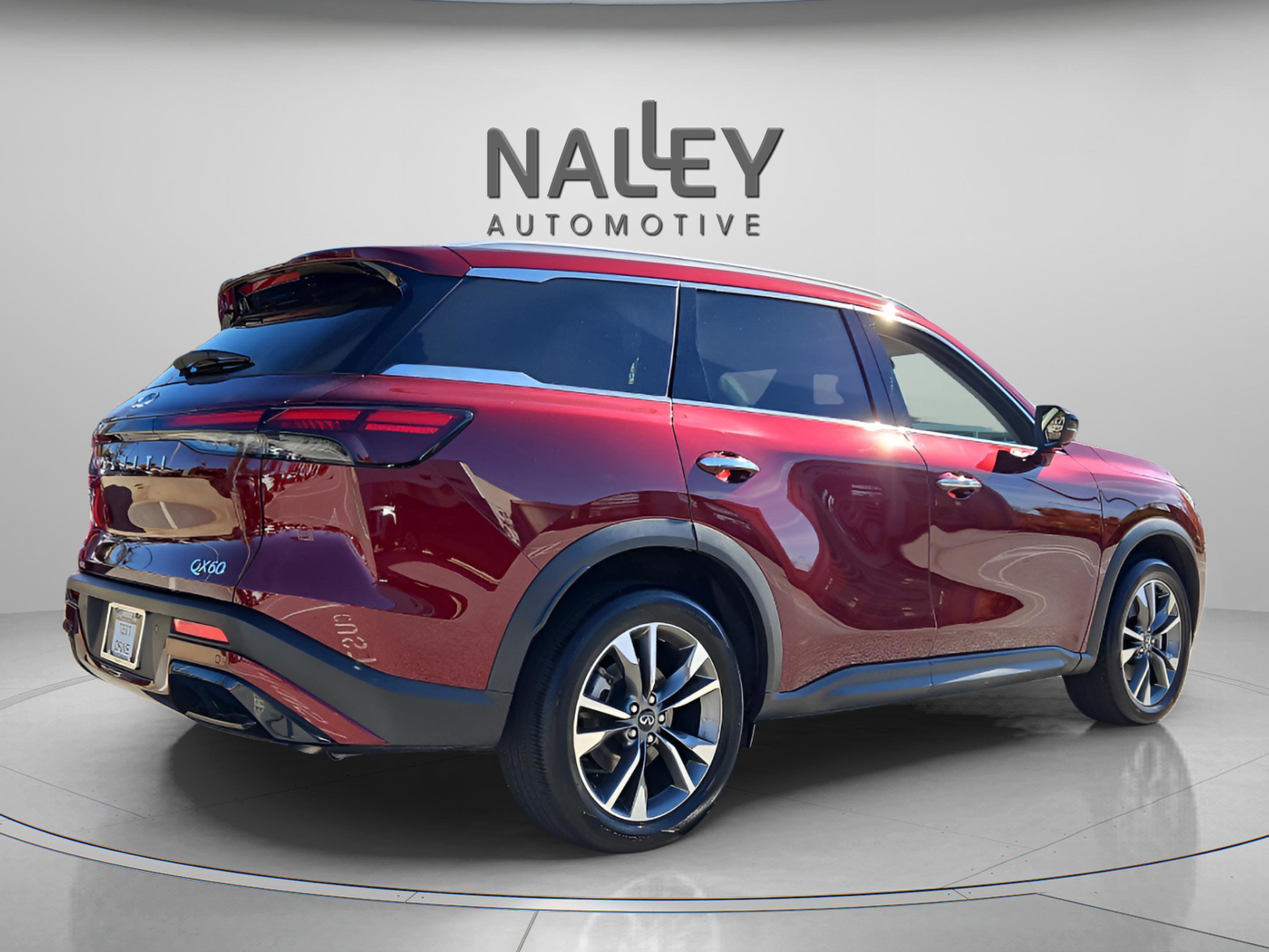 Certified 2025 INFINITI QX60 Luxe w/ Lighting Package (N94) image 5