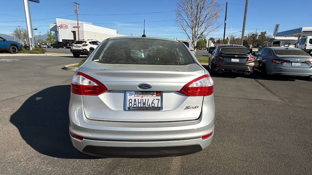 Used 2017 Ford Fiesta S FWD image 5