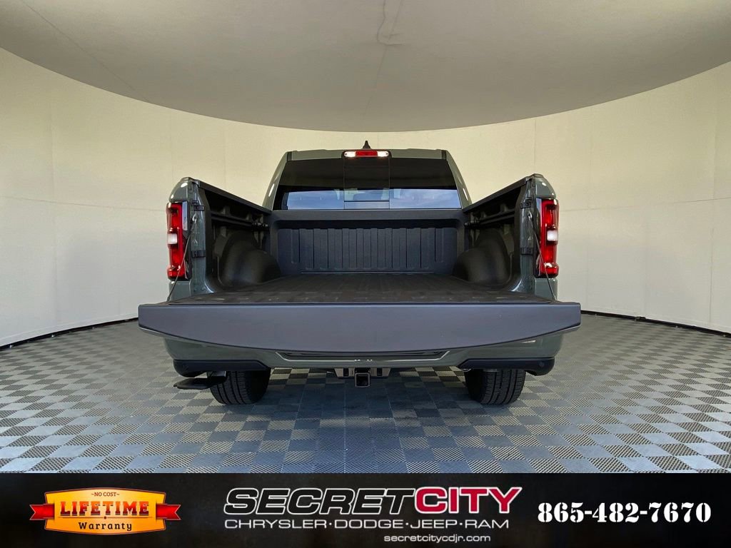 New 2026 RAM 1500 Express AWD/4WD image 31