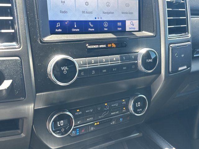 Used 2020 Ford Expedition XLT w/ Equipment Group 202A RWD image 32