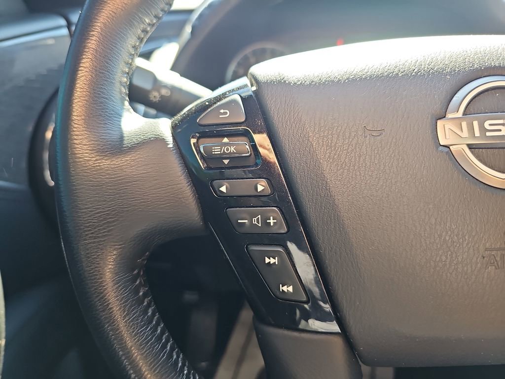 Used 2024 Nissan Armada SL w/ Midnight Edition Package RWD image 23