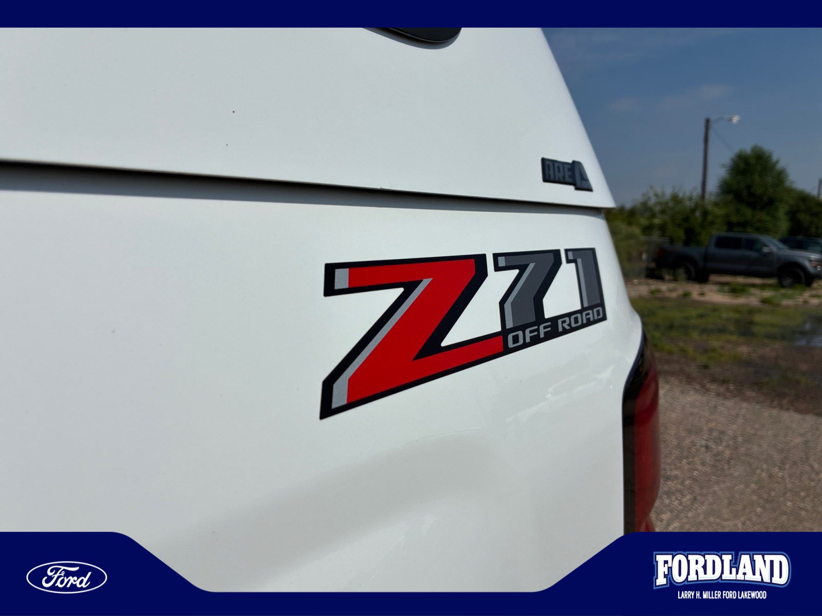 Used 2018 Chevrolet Silverado 1500 LT w/ All Star Edition AWD/4WD image 24
