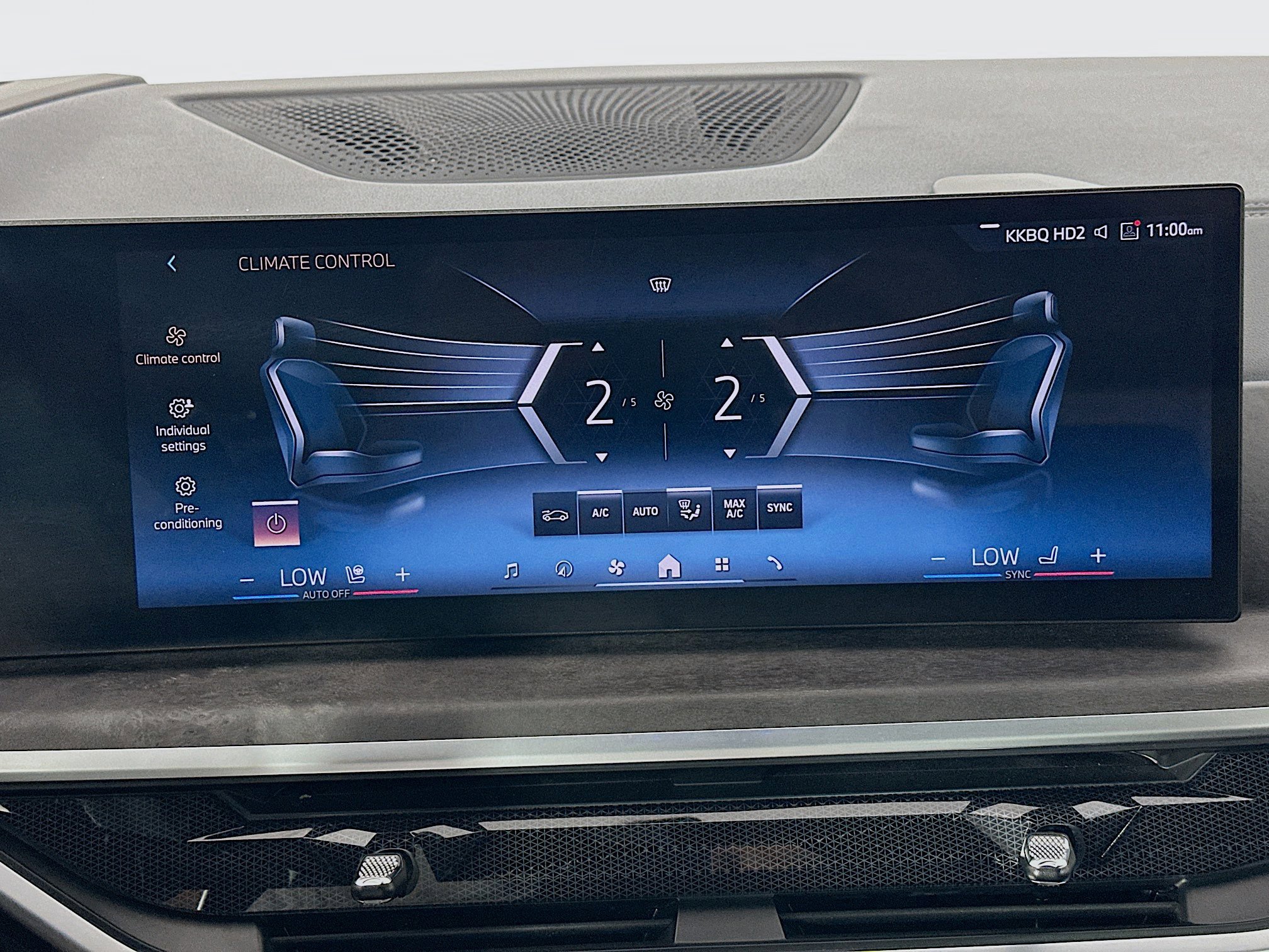 Used 2024 BMW X5 sDrive40i image 24