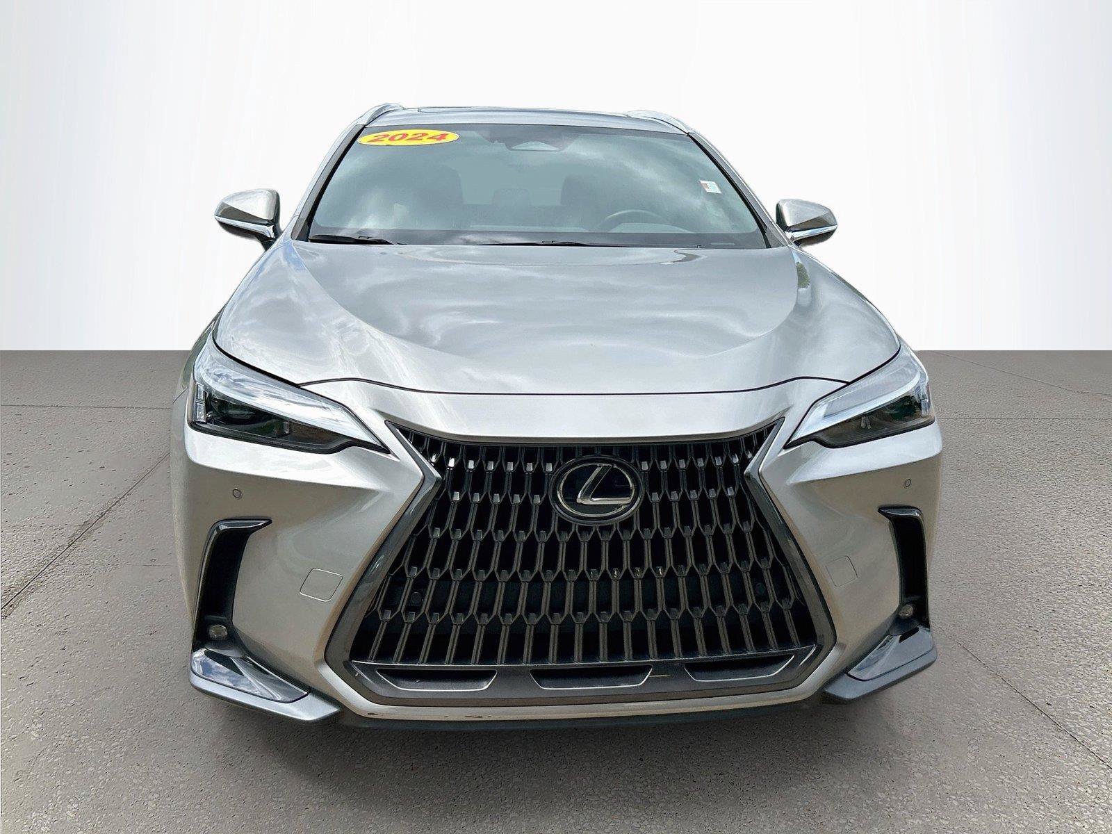 Used 2024 Lexus NX 250 FWD w/ Cold Area Package image 9