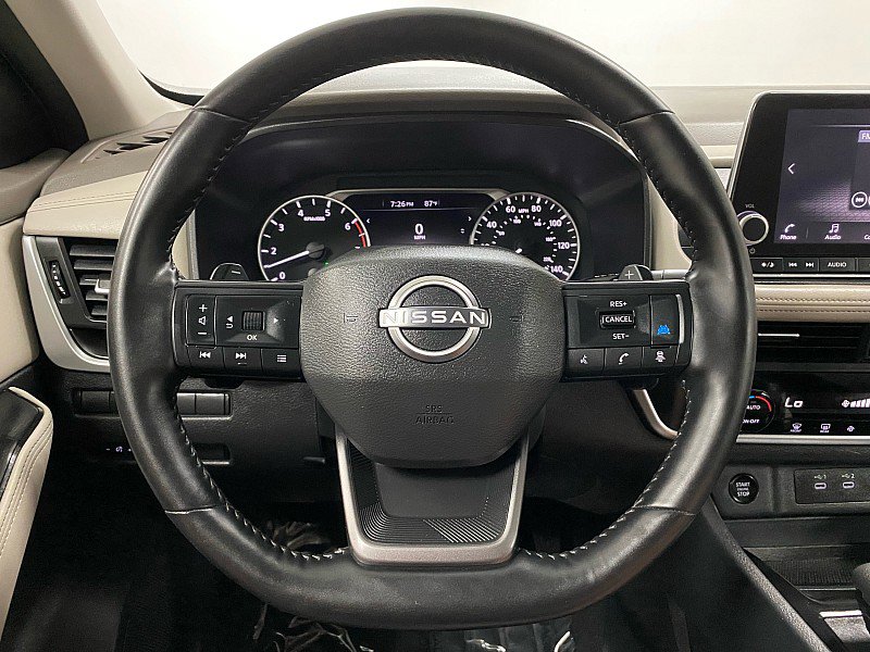 Used 2025 Nissan Rogue SV image 17