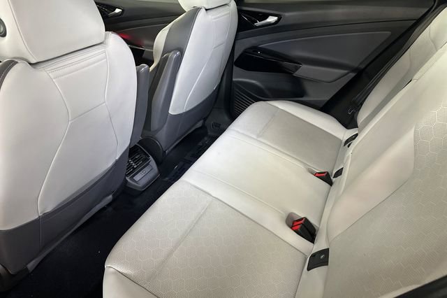 Certified 2022 Volkswagen ID.4 Pro S image 15