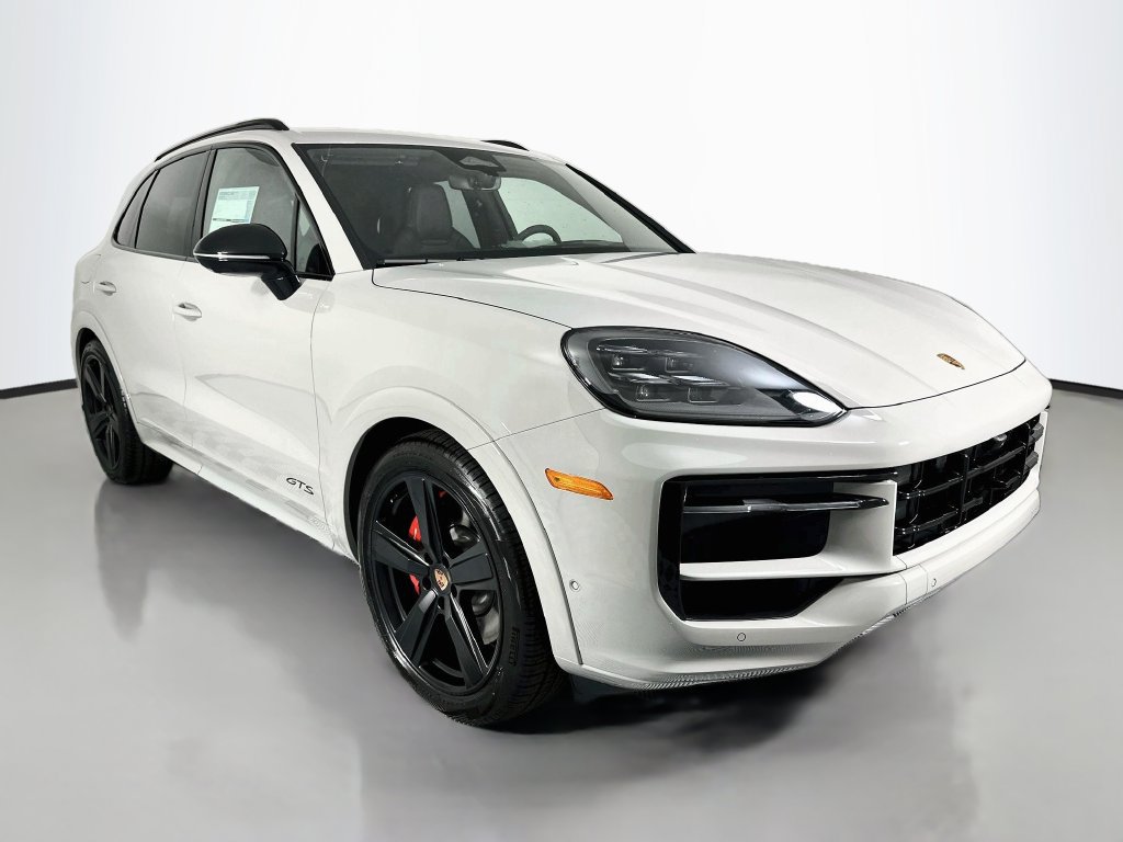 New 2026 Porsche Cayenne GTS AWD/4WD image 7