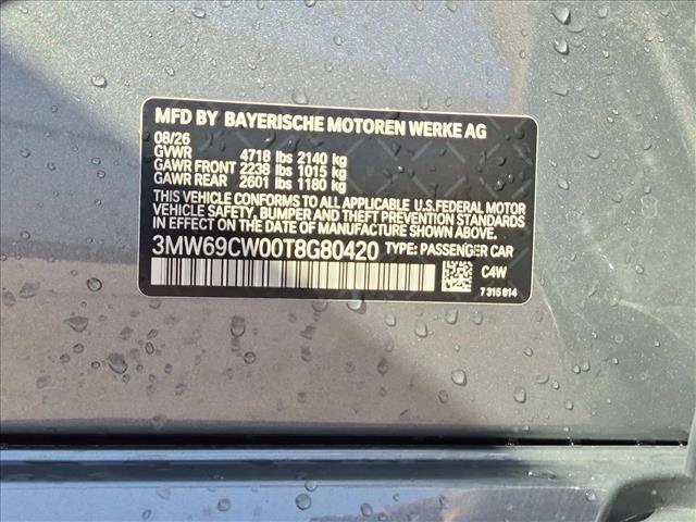 Used 2026 BMW 330i Sedan w/ Premium Package RWD image 9