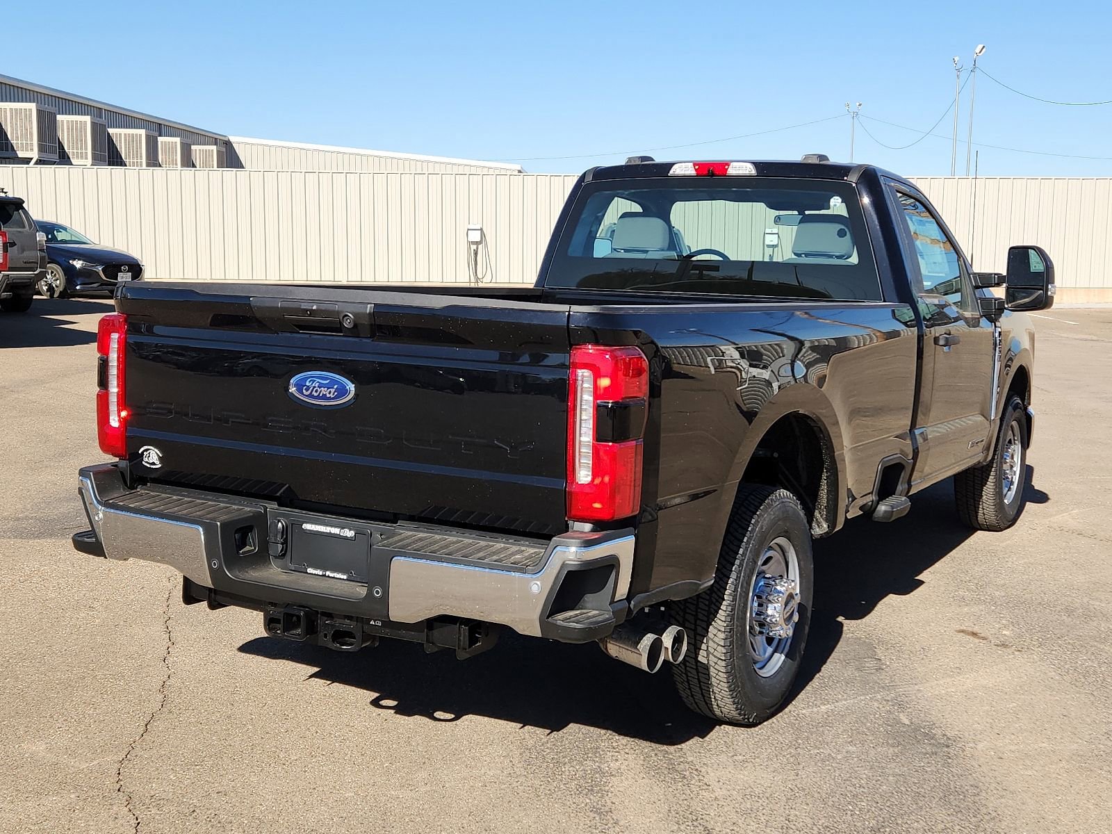 New 2025 Ford F250 XL w/ 360-Degree Camera Package RWD image 4