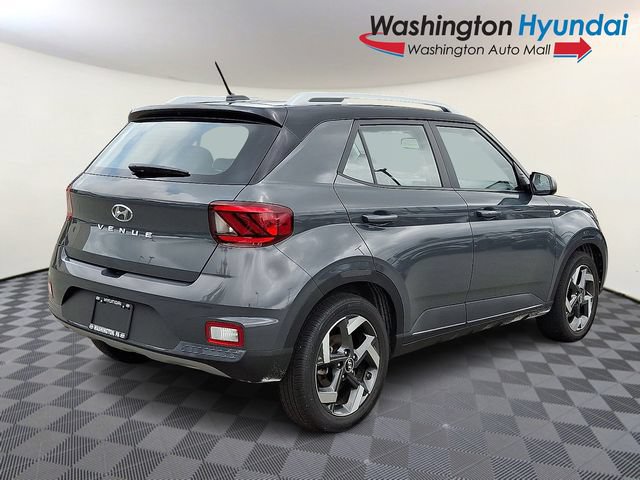 Certified 2026 Hyundai Venue SEL FWD image 6