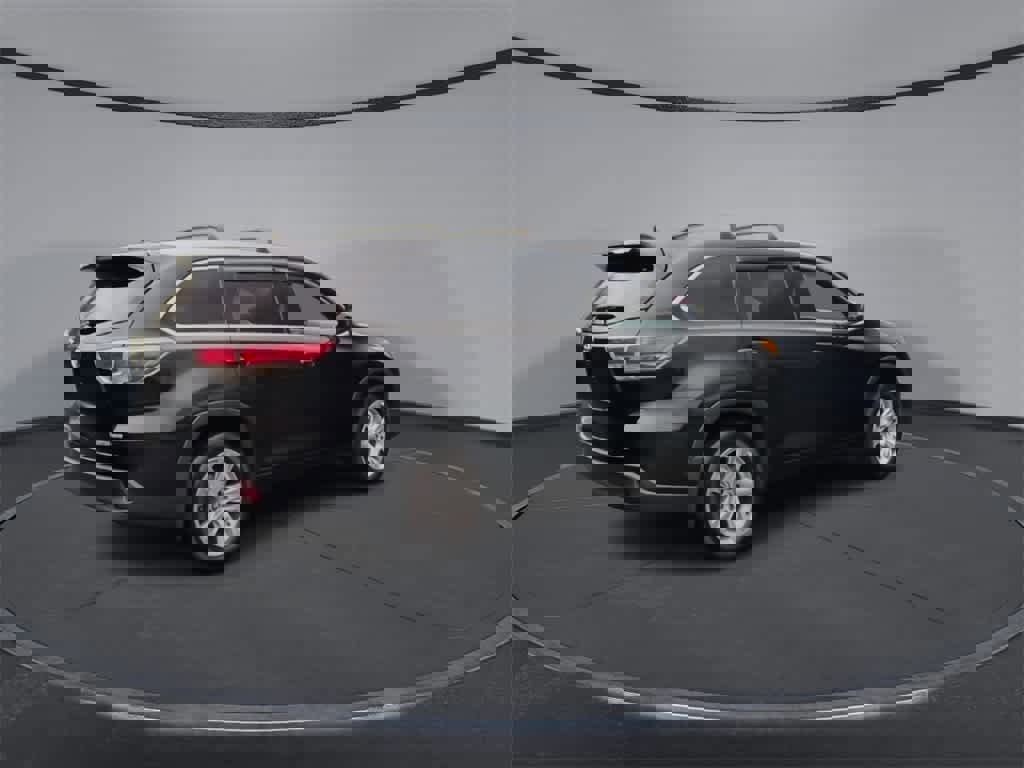 Used 2016 Toyota Highlander Limited Platinum image 8