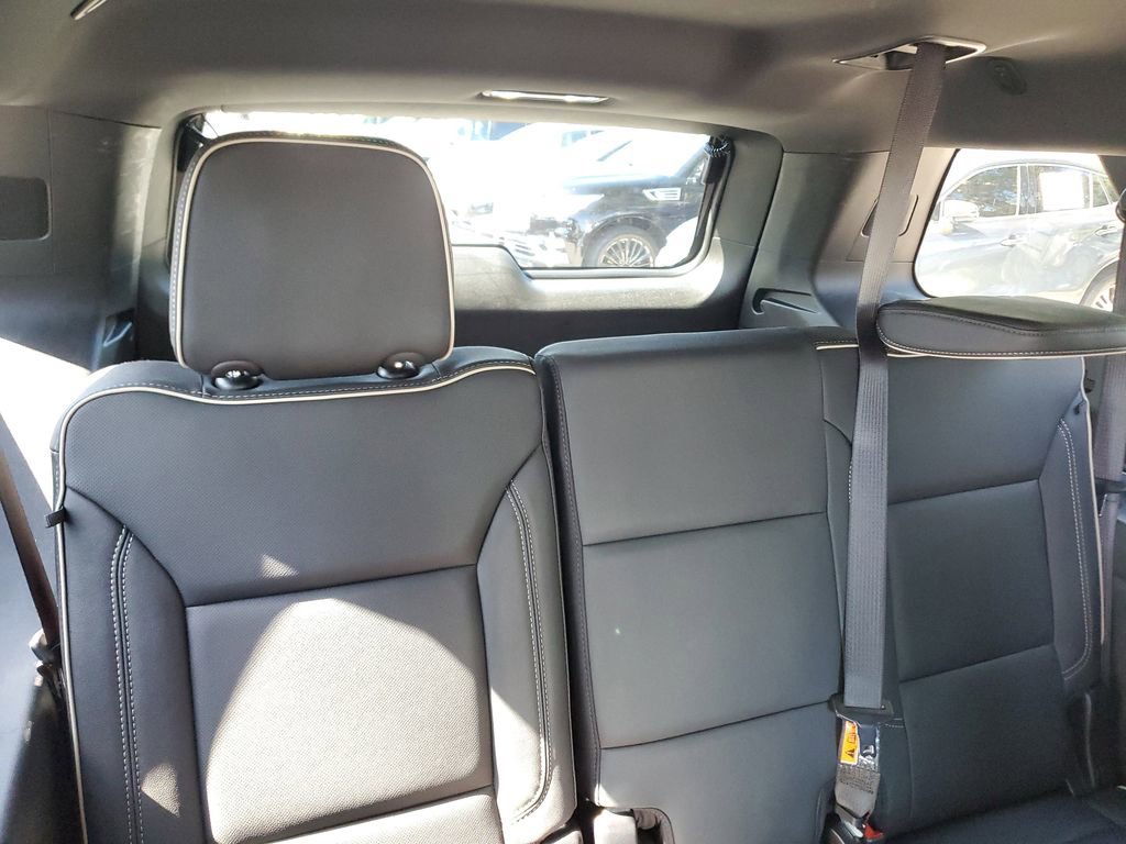 Certified 2025 GMC Yukon XL Elevation AWD/4WD image 25