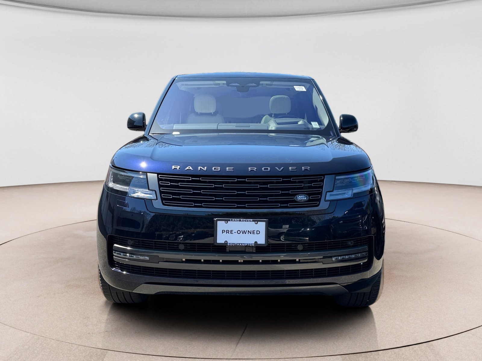 Certified 2023 Land Rover Range Rover Autobiography image 8