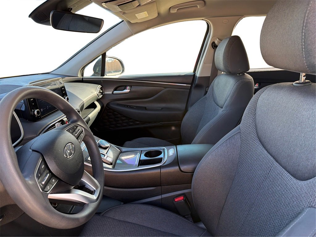 Used 2022 Hyundai Santa Fe SE image 10