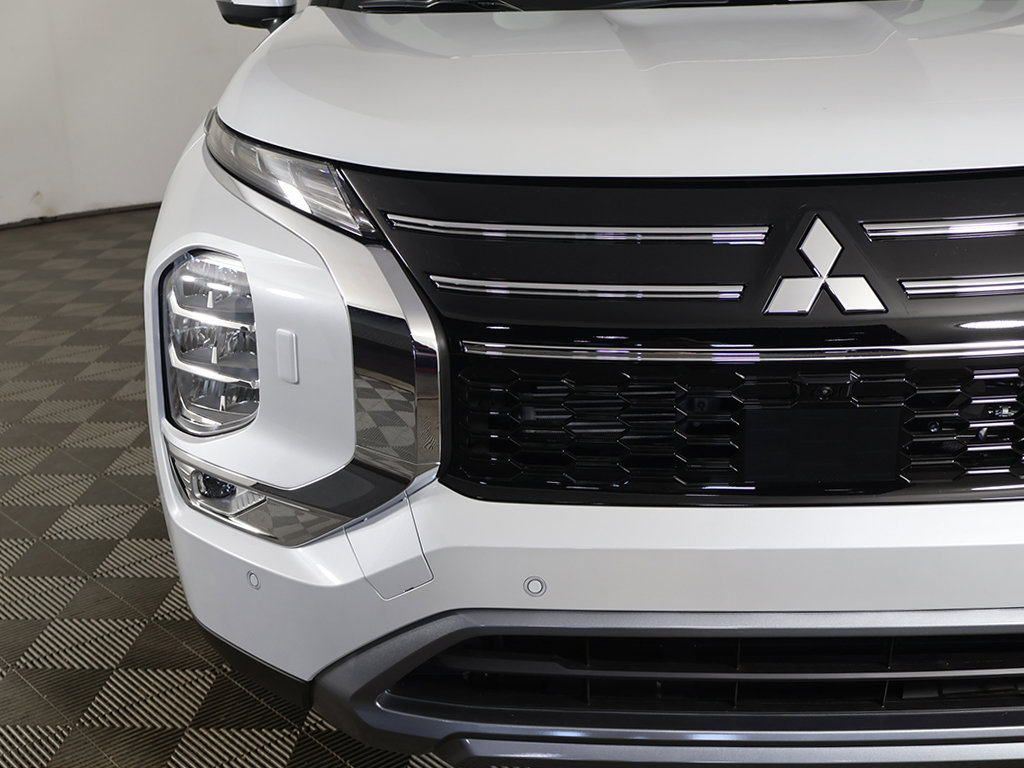 New 2026 Mitsubishi Outlander SE AWD/4WD image 15