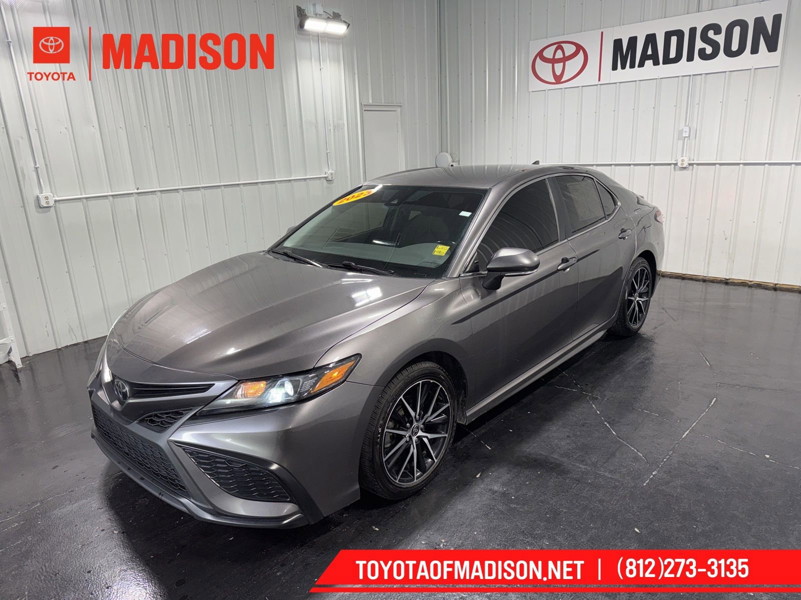 Used 2023 Toyota Camry SE