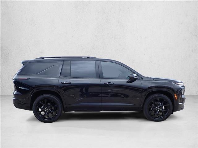 New 2026 Chevrolet Traverse RS w/ LPO, Floor Liner Package AWD/4WD image 5