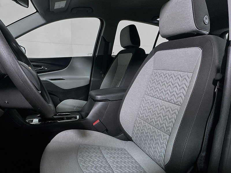 Used 2023 Chevrolet Equinox LS image 11