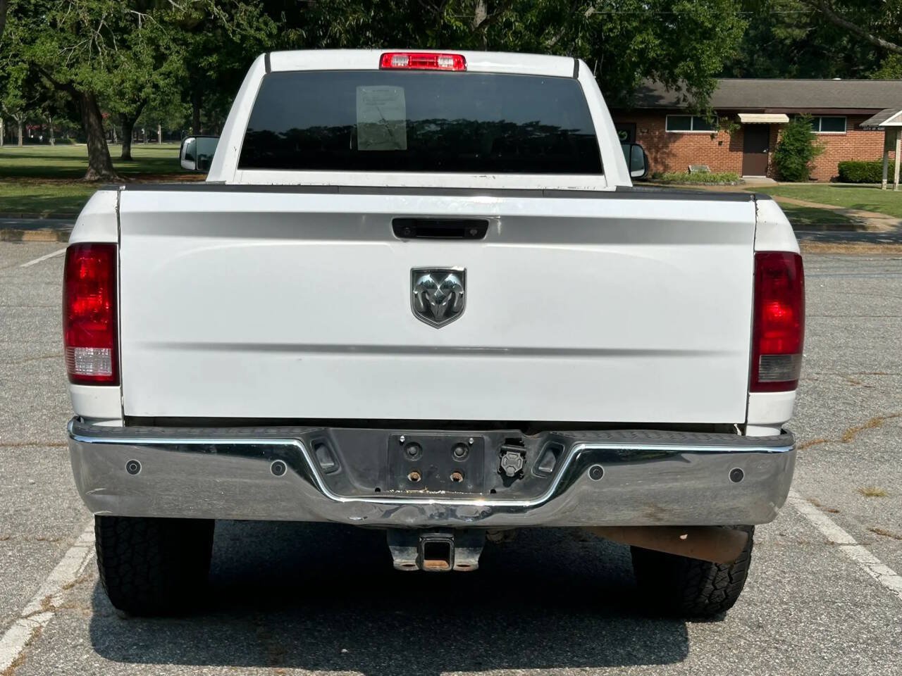 Used 2017 RAM 2500 Tradesman w/ Chrome Appearance Group RWD image 4