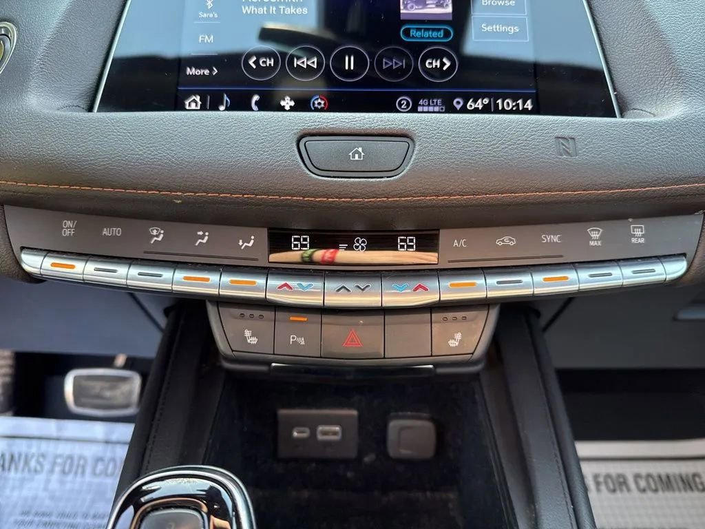 Used 2020 Cadillac XT4 Sport w/ Cold Weather Package AWD/4WD image 23