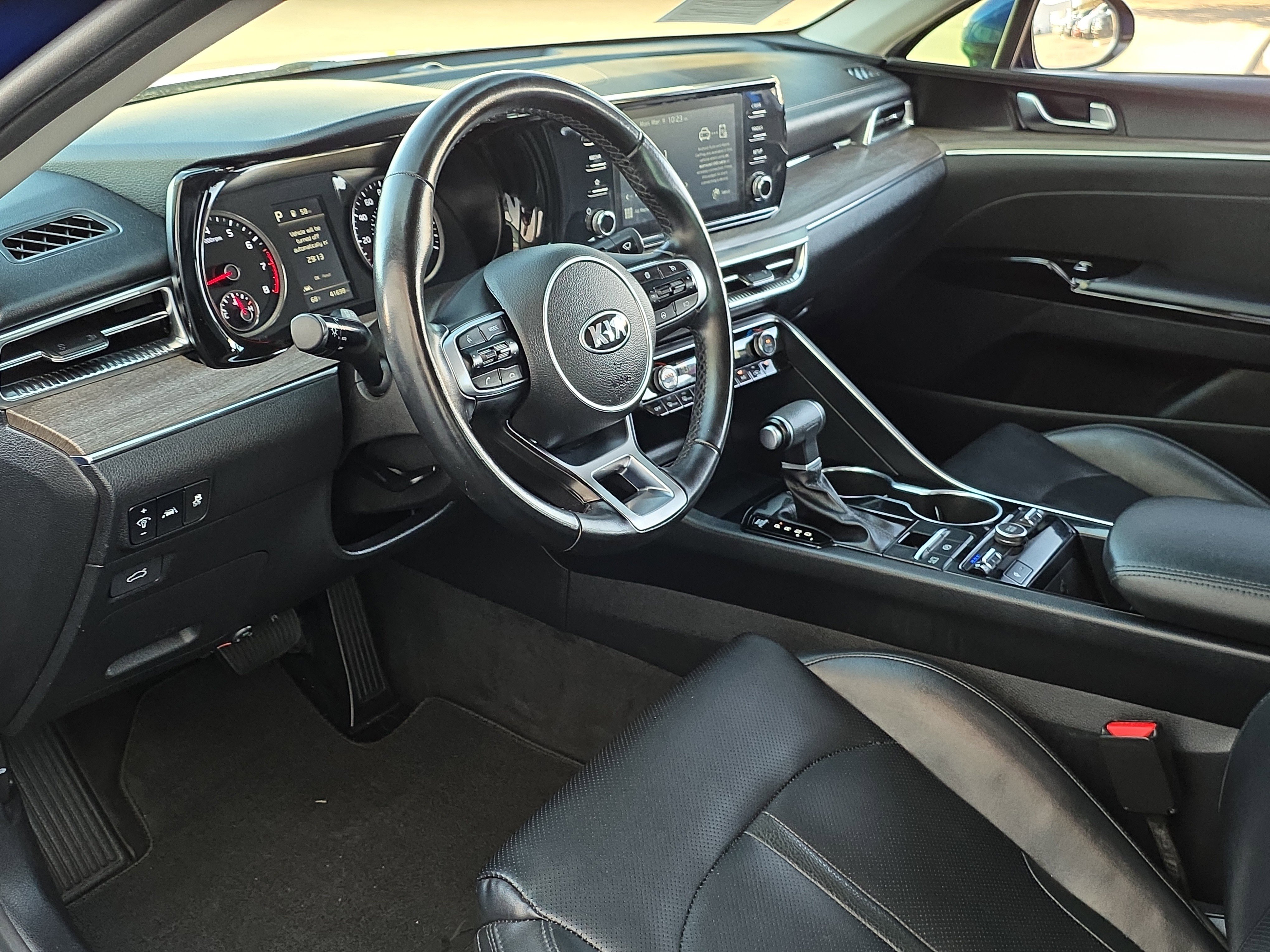 Used 2021 Kia K5 EX image 12