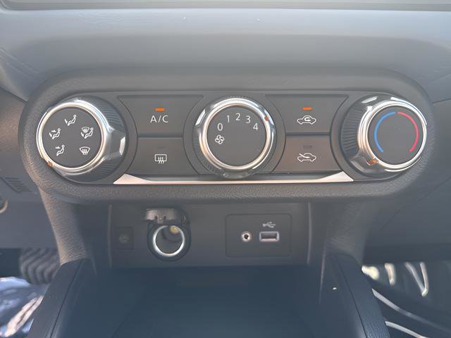 New 2025 Nissan Versa SV w/ Trunk Package image 15