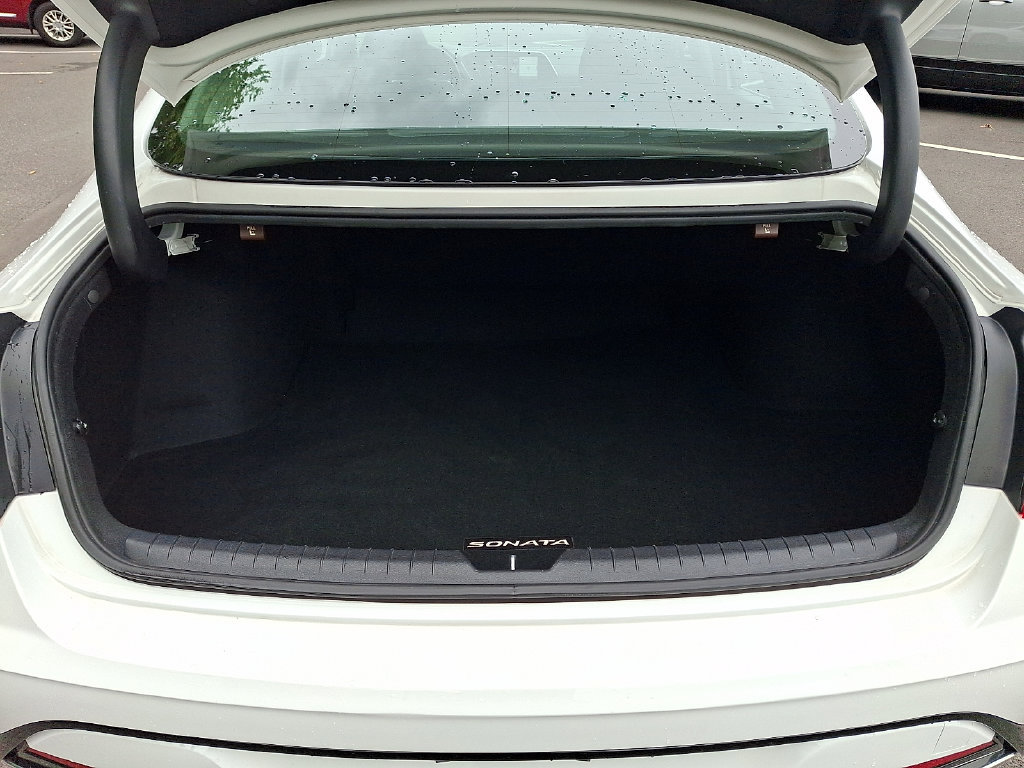 Used 2023 Hyundai Sonata SEL w/ Cargo Package FWD image 29