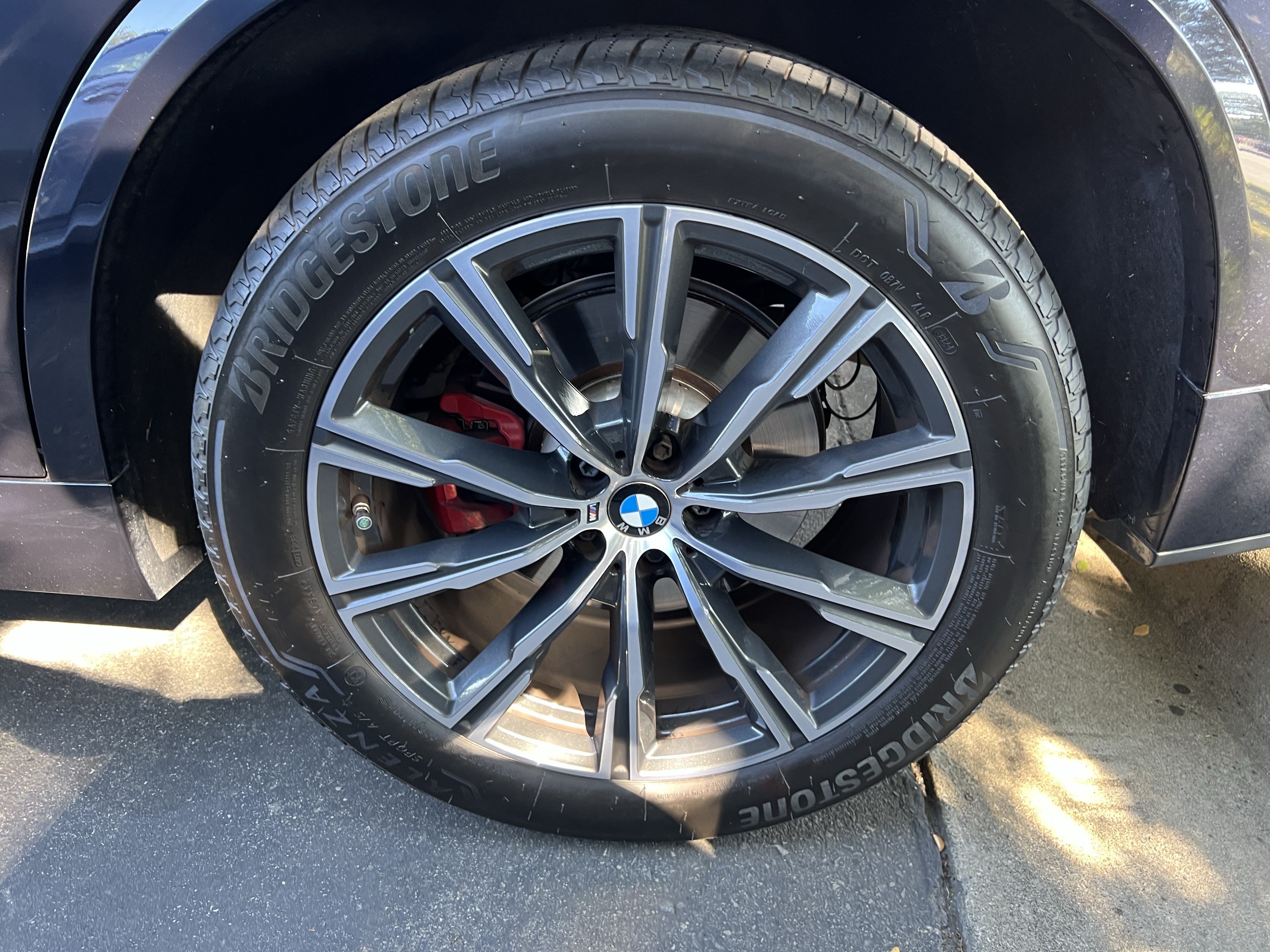 Certified 2024 BMW X5 sDrive40i w/ M Sport Package RWD image 13