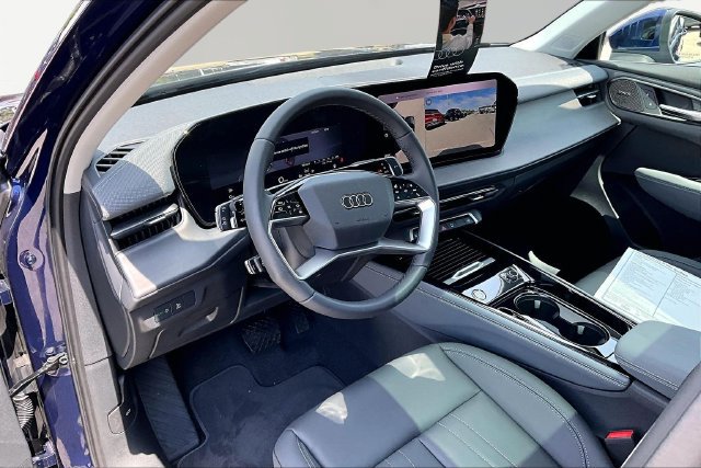 New 2026 Audi Q3 quattro 2.0T AWD/4WD image 13