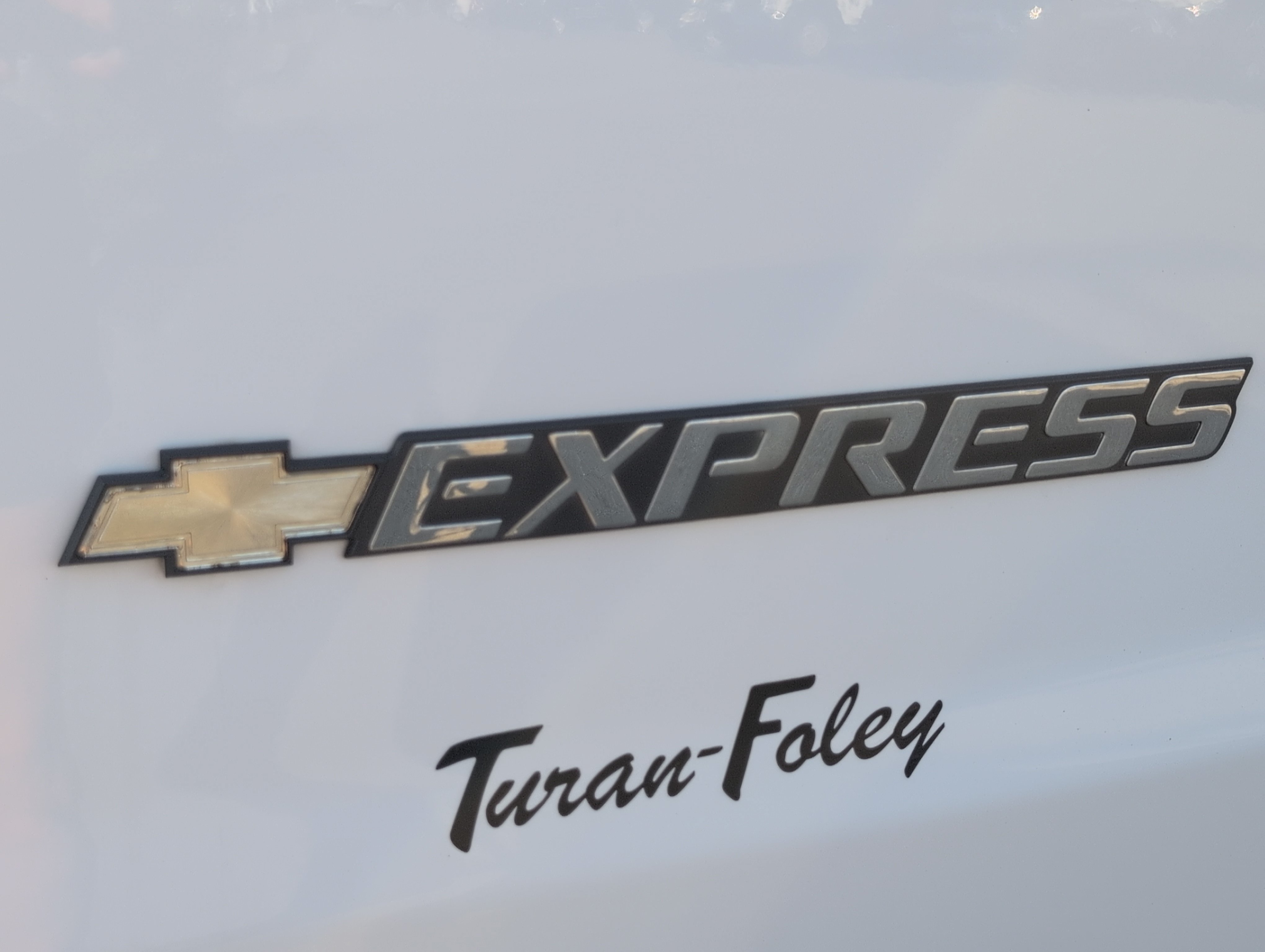 Used 2022 Chevrolet Express 3500 LS RWD image 5