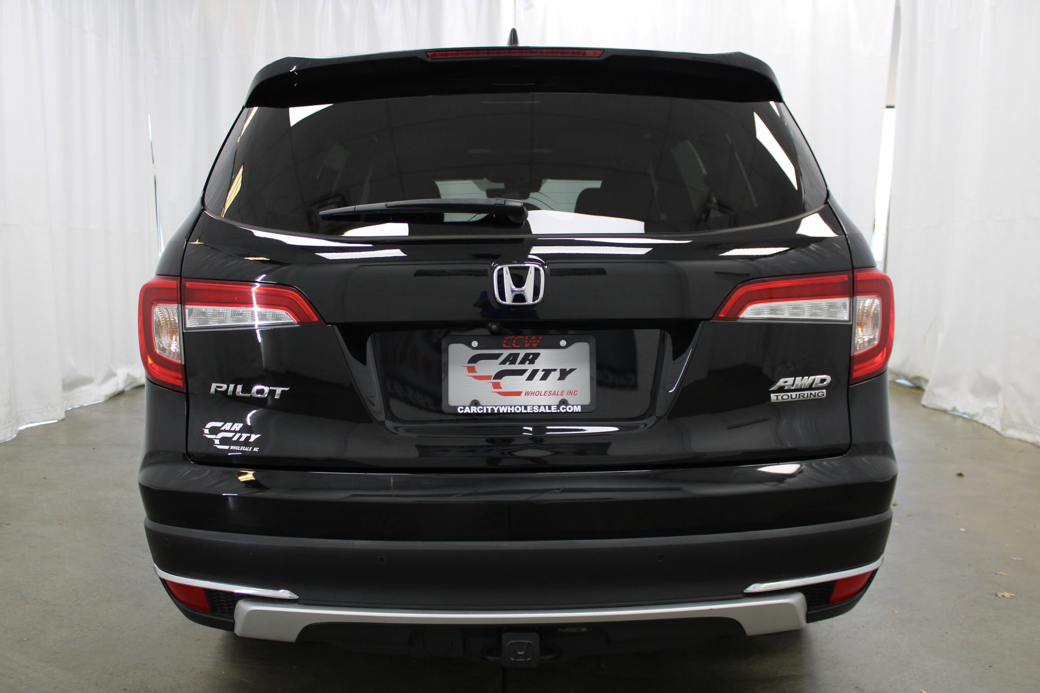 Used 2021 Honda Pilot Touring image 6