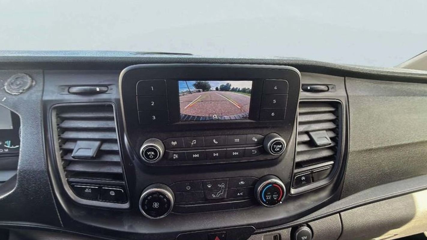 Used 2020 Ford Transit 250 Low Roof AWD image 12