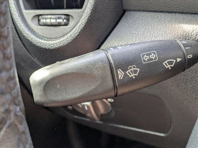 Used 2009 Mercedes-Benz SLK 350 image 6