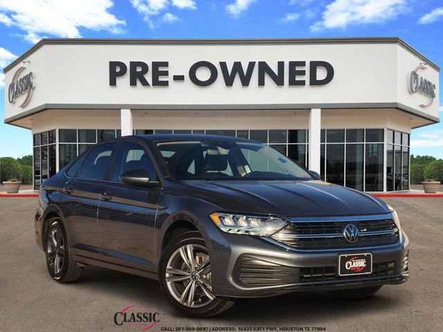 Used 2024 Volkswagen Jetta SE