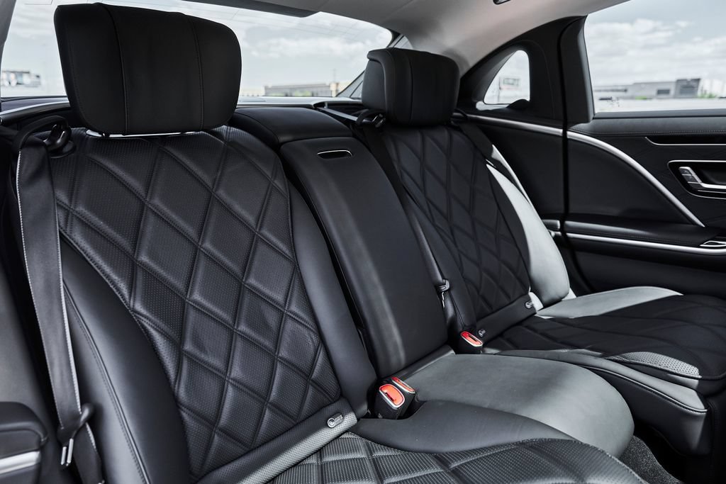 Used 2023 Mercedes-Benz Maybach S 680 4MATIC image 44