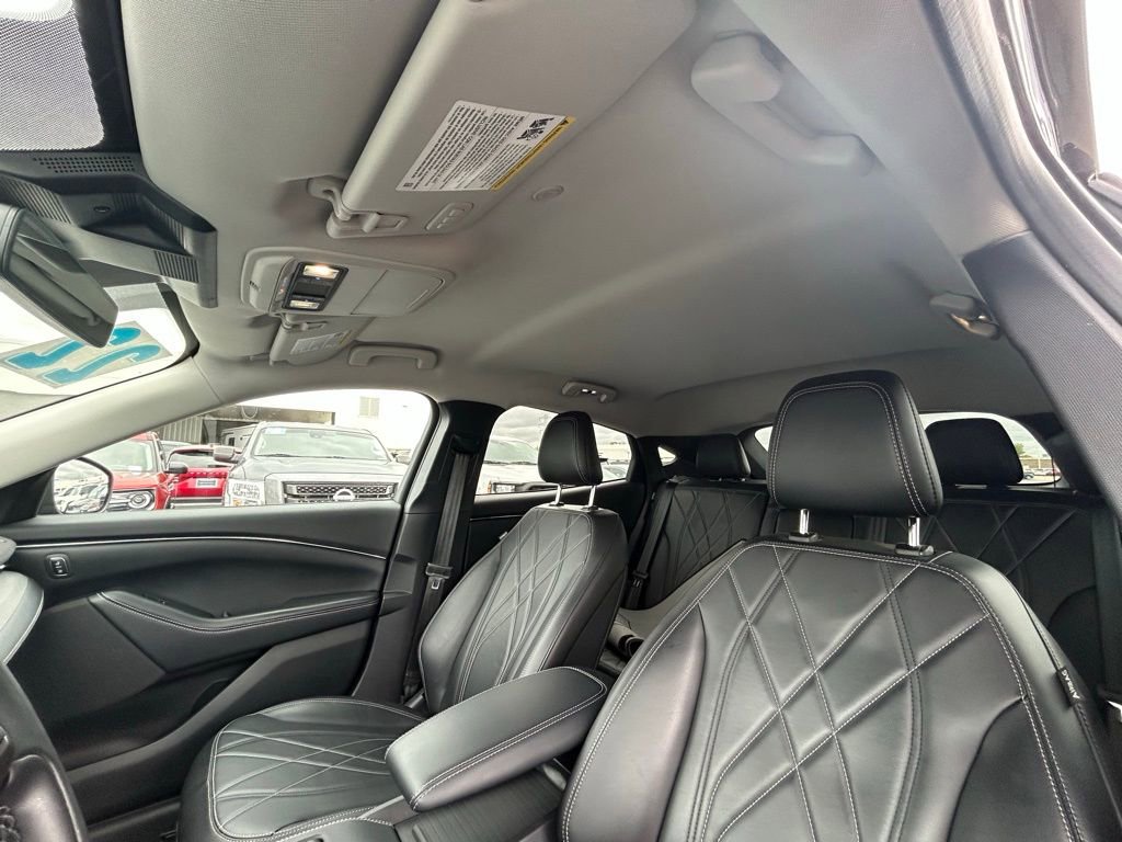 Certified 2022 Ford Mustang Mach-E Select w/ Comfort/Technology Package AWD/4WD image 16