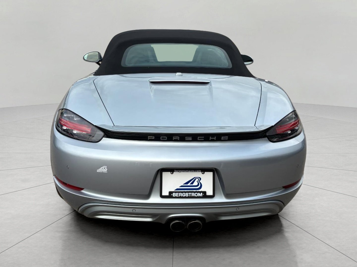 Used 2022 Porsche 718 Boxster RWD image 6