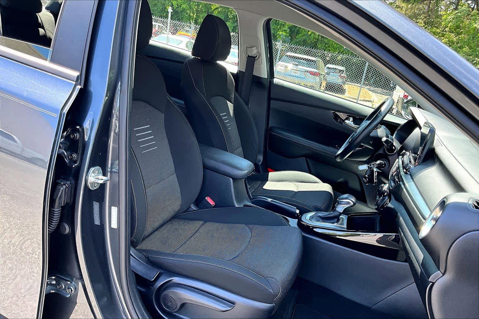 Used 2019 Kia Forte S FWD image 9