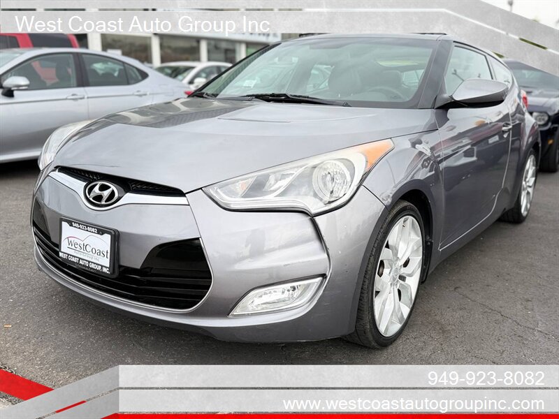 Used 2012 Hyundai Veloster w/ Style Pkg