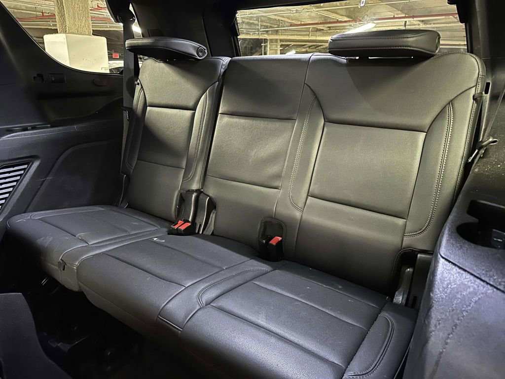 Used 2023 Chevrolet Tahoe Z71 w/ Luxury Package image 18