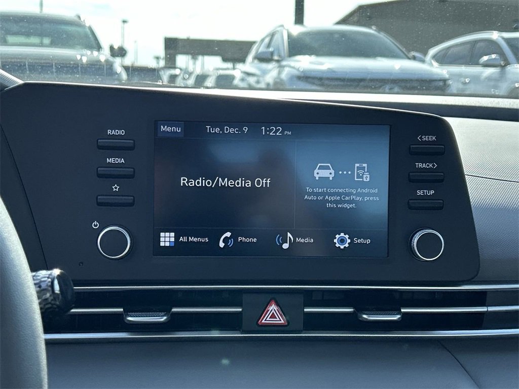 New 2026 Hyundai Elantra SE image 21