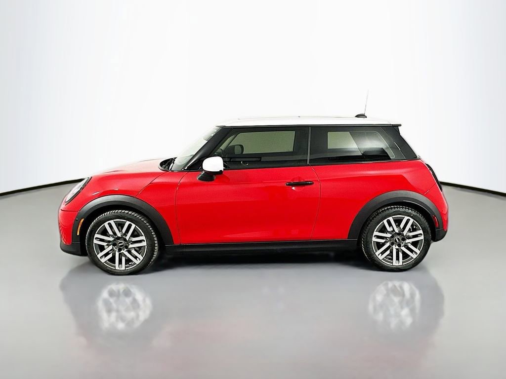 Certified 2025 MINI Cooper 2-Door Hardtop image 8