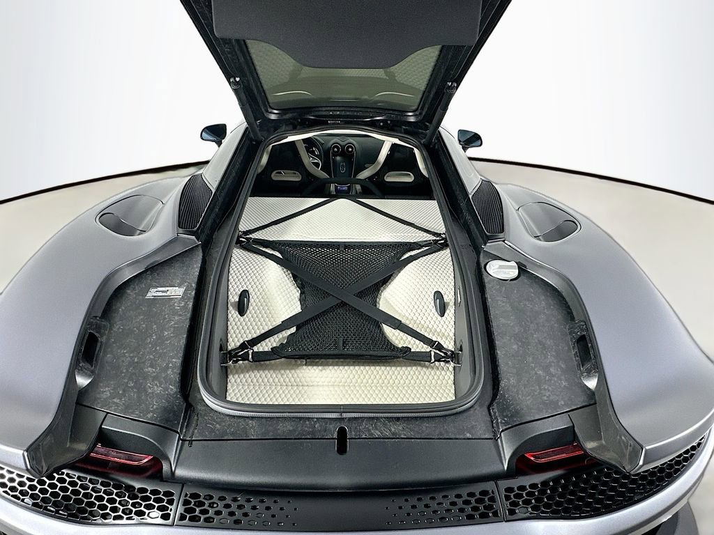 Used 2023 McLaren GT RWD image 25