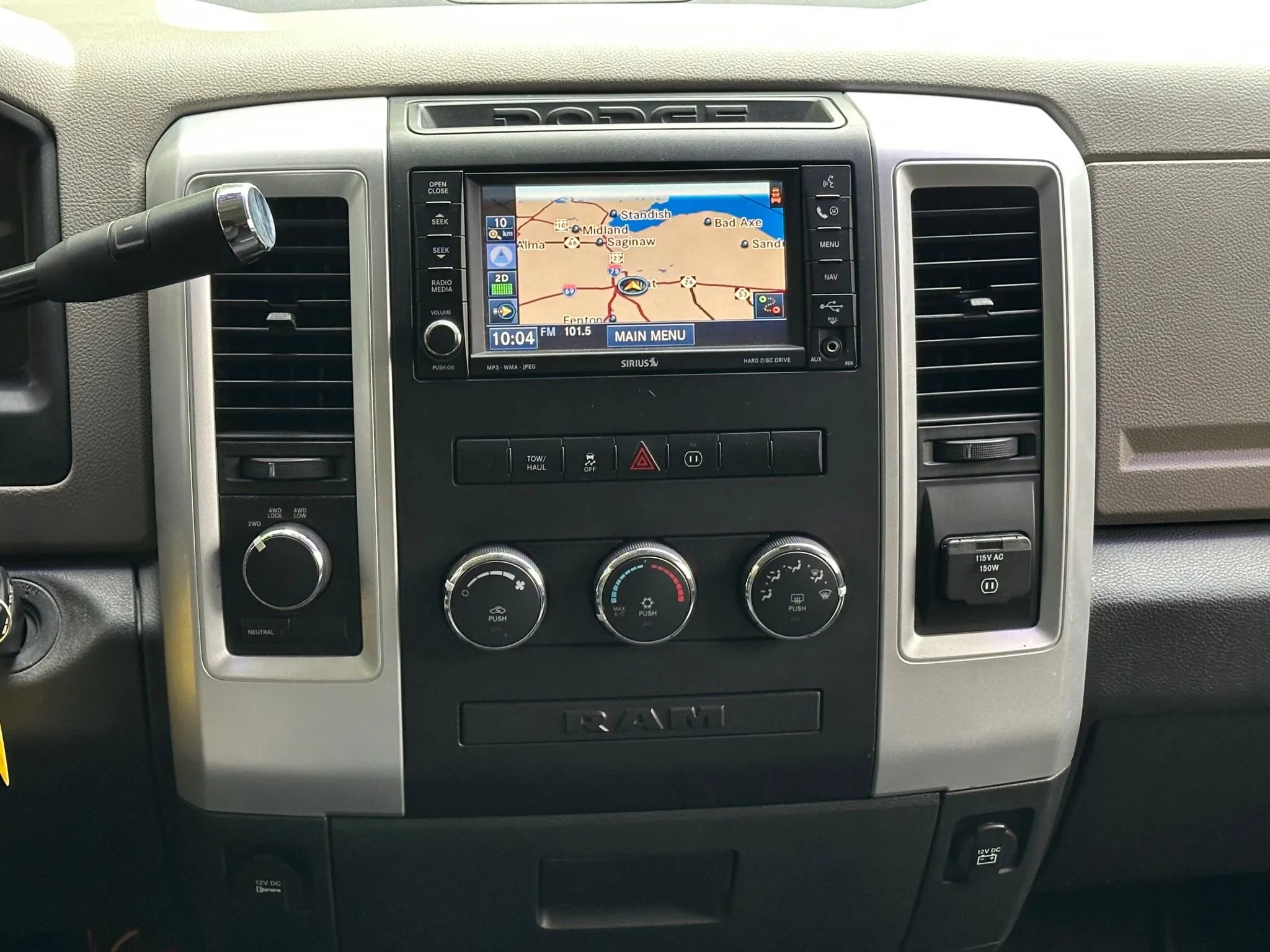 Used 2010 Dodge Ram 1500 Truck SLT w/ Luxury Group image 27